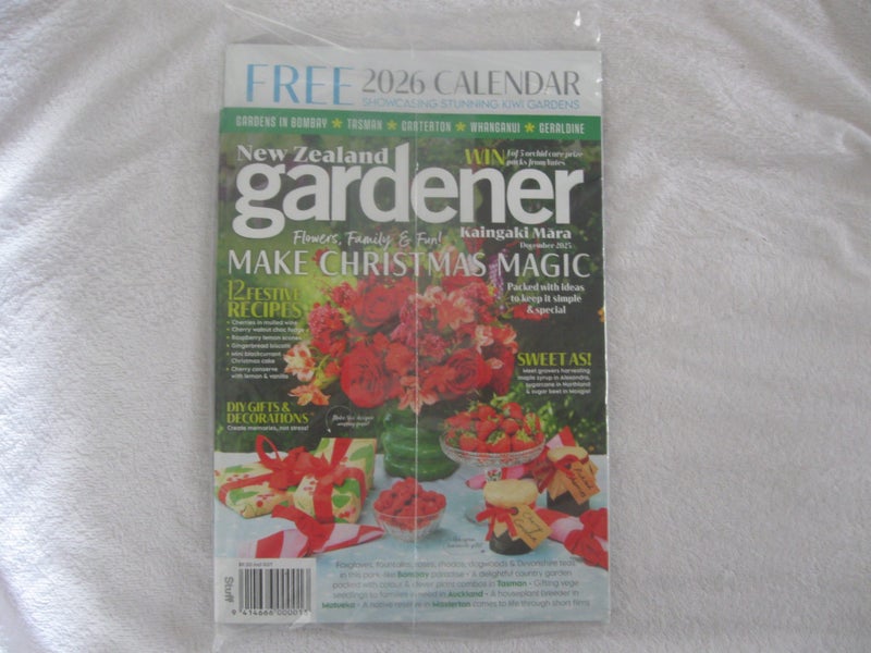 2 New Zealand Gardener / New Zealand Memories Magazines / Calendar Carousel 2