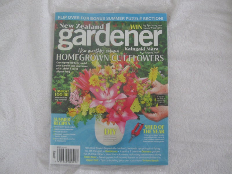 2 New Zealand Gardener / New Zealand Memories Magazines / Calendar Carousel 4