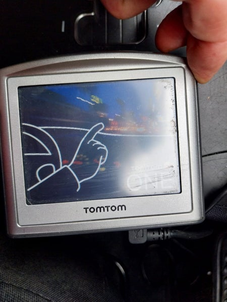 Tom Tom Garman One GPS 3rd Generation 512 MB Carousel 1