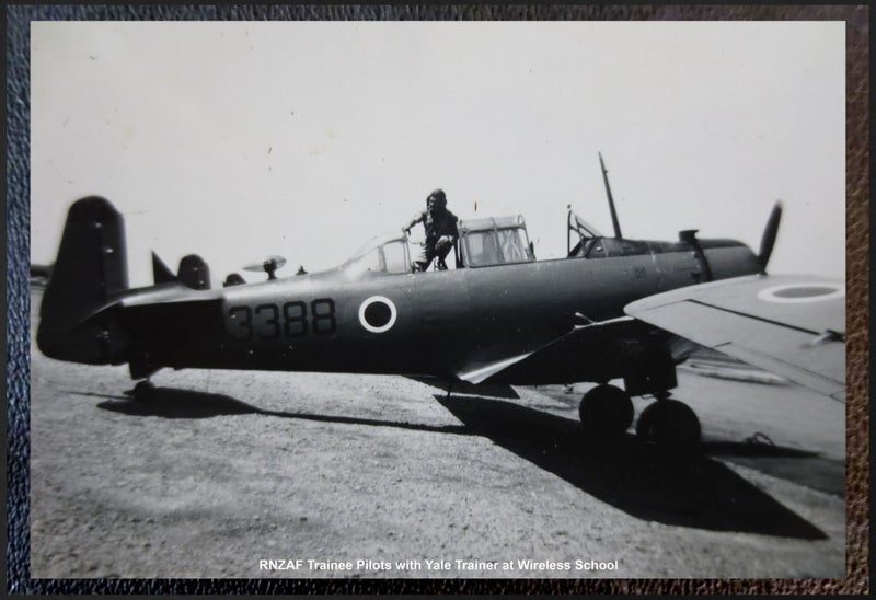 Photo Set: WW2 RNZAF Empire Training Scheme Set of 60 Reproduction 6x4" Photos Carousel 20