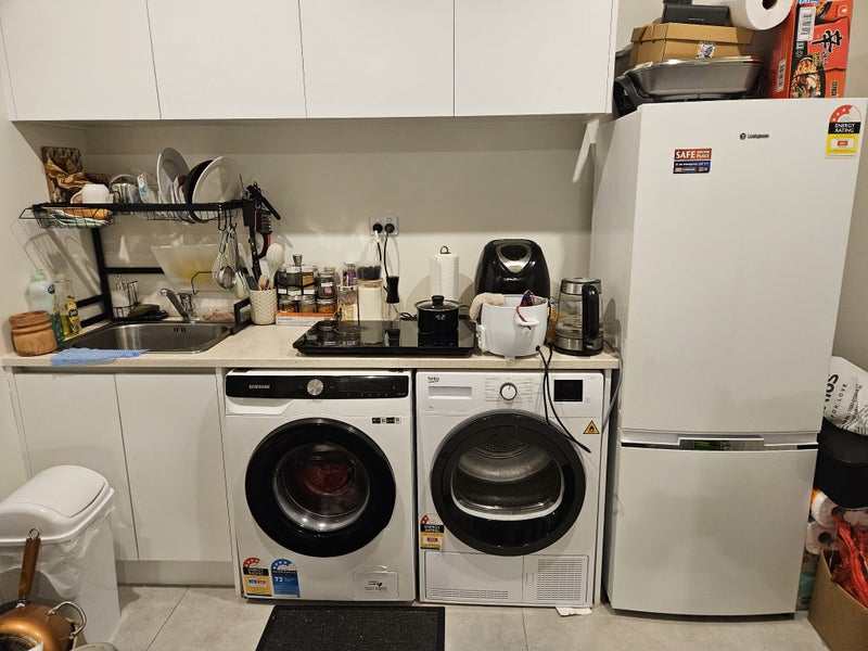 Flat Bush, 4 bedrooms64833638880771113