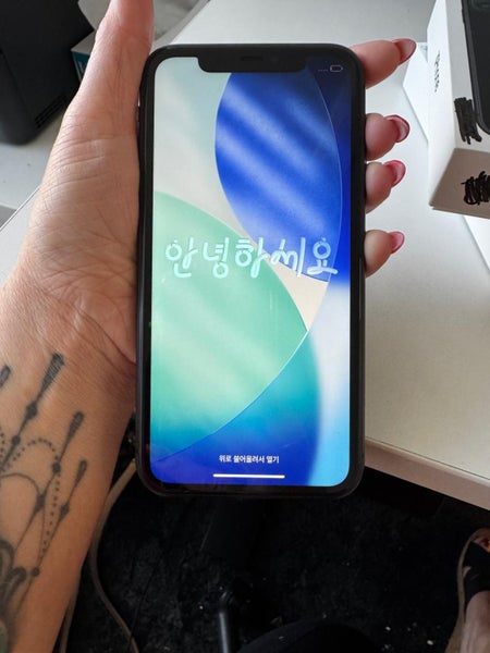 iPhone 11 - Black - 64GB64834633334147110