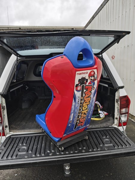 Arcade Mario Kart seat Carousel 1