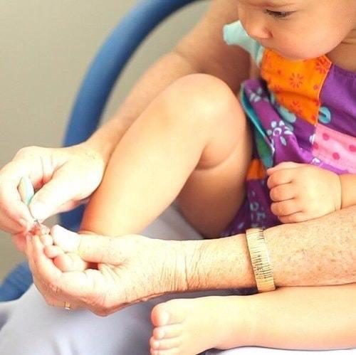 Nail Snail: Nail Trimmer Carousel 2