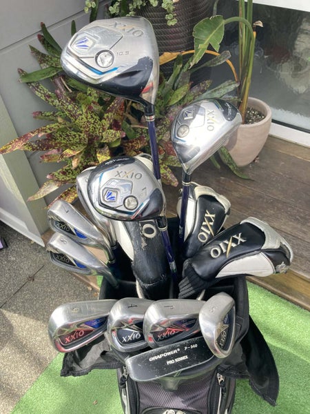 XXiO DST Golf Club Rflex $1 RESERVE! Carousel 1