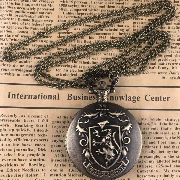 Gryfinndor Harry Potter watch Carousel 6