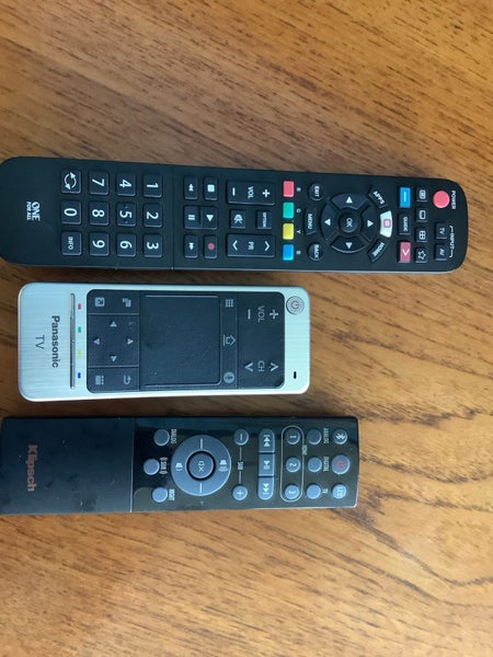 PANASONIC 55” OLED TV with KLIPSCH SOUNDBAR WITH SUB Carousel 6