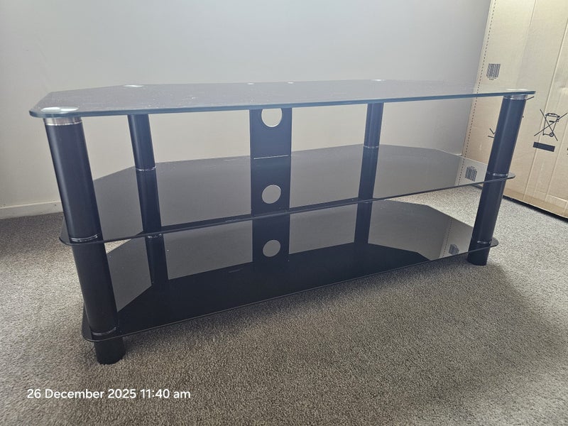 Tempered glass TV/ entertainment unit Carousel 1