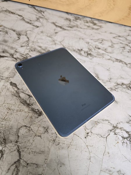 iPad 10th Gen Carousel 3