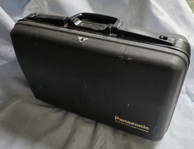 Panasonic VHS-C Movie Camcorder (NV-MS90) + hard case – NOT WORKING (parts/prop) Carousel 1