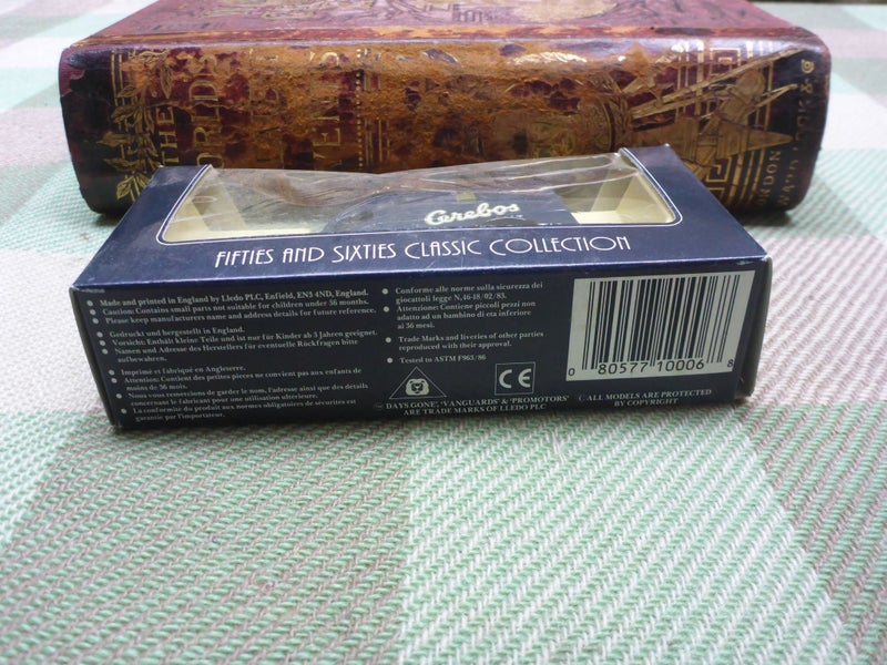 Vintage Boxed LLedo Days Gone Vanguards Diecast Toy 63005 1950 Bedford 30 CWT Carousel 6