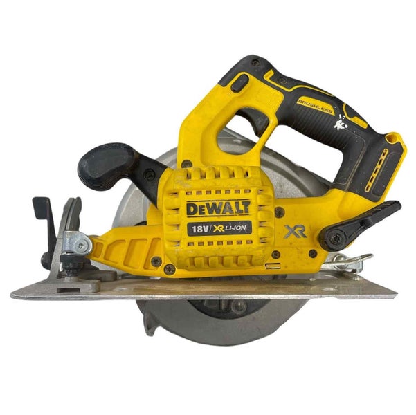 DEWALT DCS570 CIRCULAR SAW Carousel 3