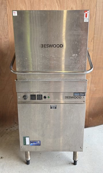 Kitchen Steriliser Carousel 1