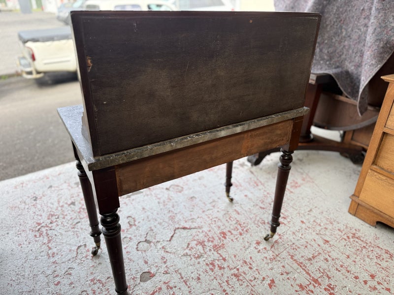 A Quality Antique Solid Mahogany and Marble Wash Stand Carousel 20