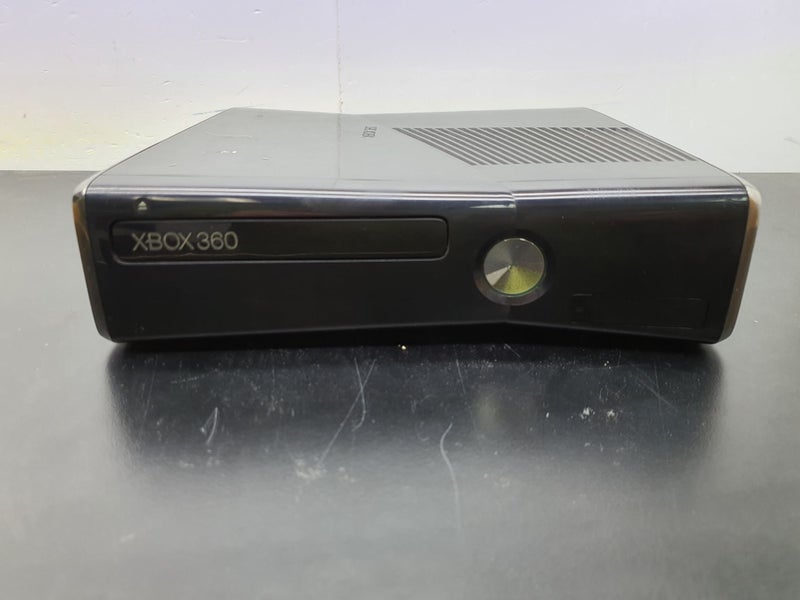 **FAULTY** Microsoft Xbox 360 Console - S 250GB 1439 - B16135519-5 Carousel 1