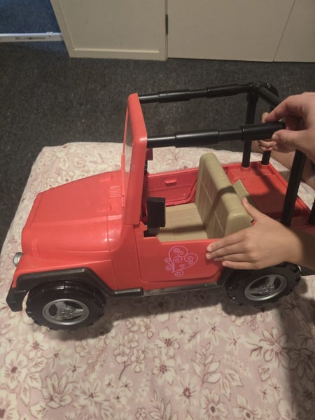 My generation doll vehicle Carousel 3