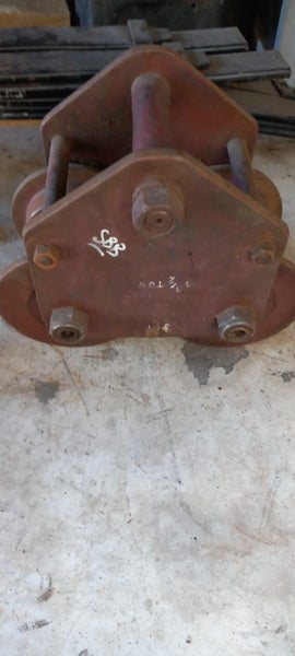 1 ton girder trolley Carousel 4