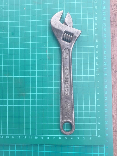 SIDCHROME 8" SHIFTER CRESCENT Carousel 6