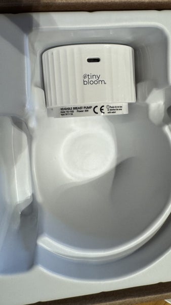 Tiny Bloom breast pump64873162660609113