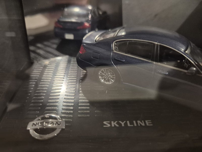 V36 nissan skyline model Carousel 2