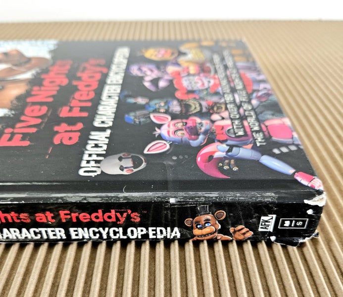 Five Nights at Freddy’s & Poppy Playtime — Book Bundle (3x Books) Carousel 4