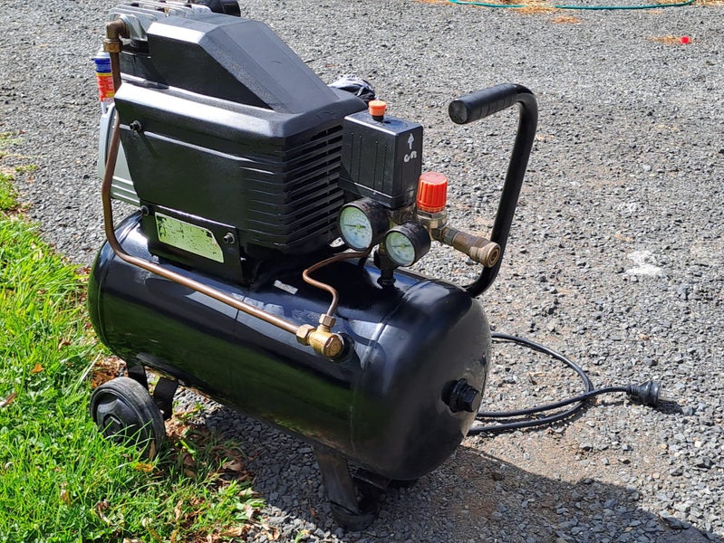 Ajax Maverick FL25 air compressor Carousel 3