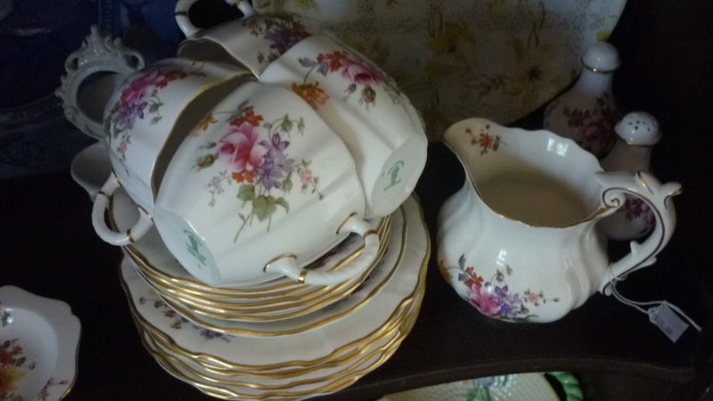 ROYAL CROWN DERBY POSIES TRIO X 4 WITH JUG