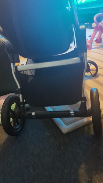 Baby jogger city select version one.64880923328643113