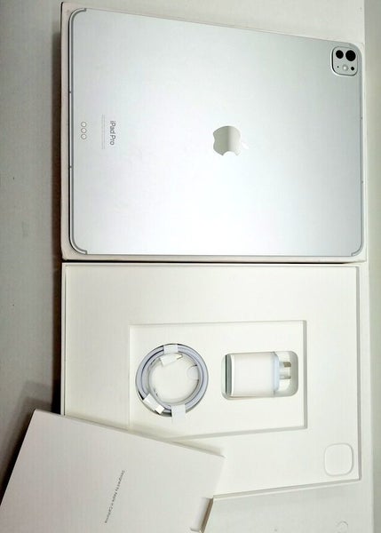 iPad Pro (M4) Carousel 2