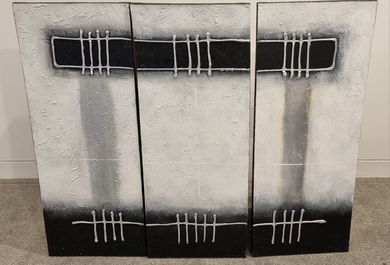 Abstract art - black and white Carousel 1