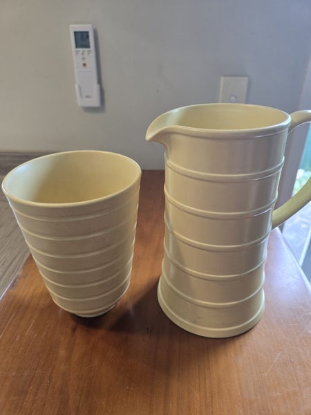Keith Murray for Wedgwood Matt Straw Jug and Vase, c.1930s