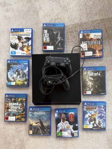 PlayStation 4 with 500gb + 9 games + 2 controllers Carousel 1