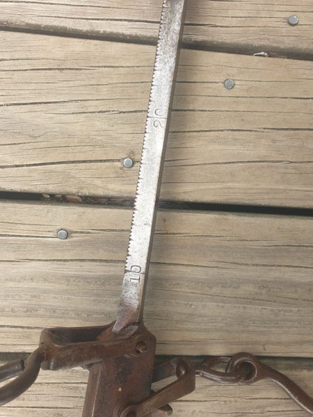 STEELYARD / ROMAN BALANCE SCALE Carousel 2