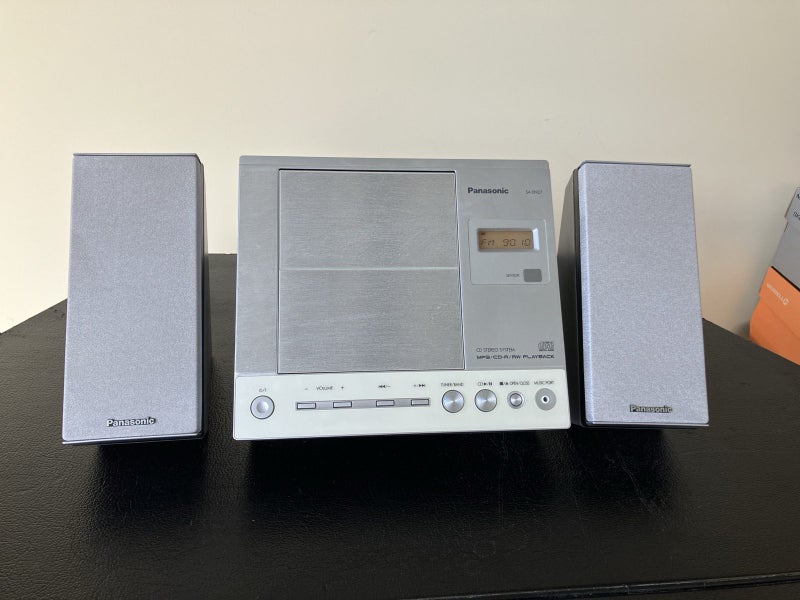 Cool Panasonic CD Player - SA-EN27 Carousel 1