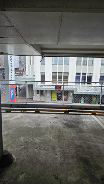 gallery carousel 3