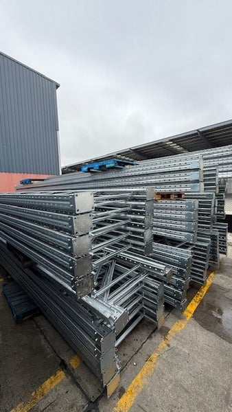 Upright frames and Racking Beams Carousel 1