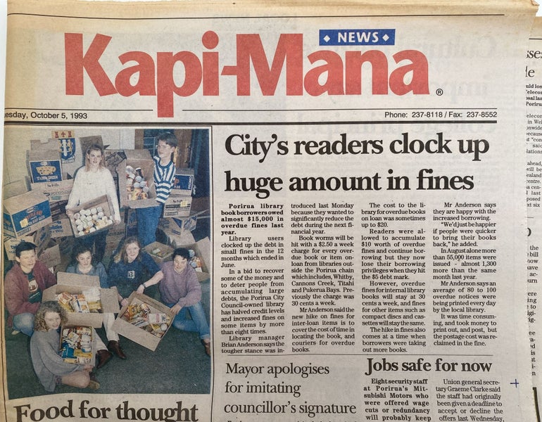 OLD NEWSPAPER: Kapi-Mana, Wellington - Wednesday, 5 October 1993 Carousel 1