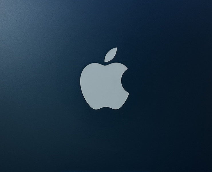 24" iMAC M1 with UPGRADE Carousel 15