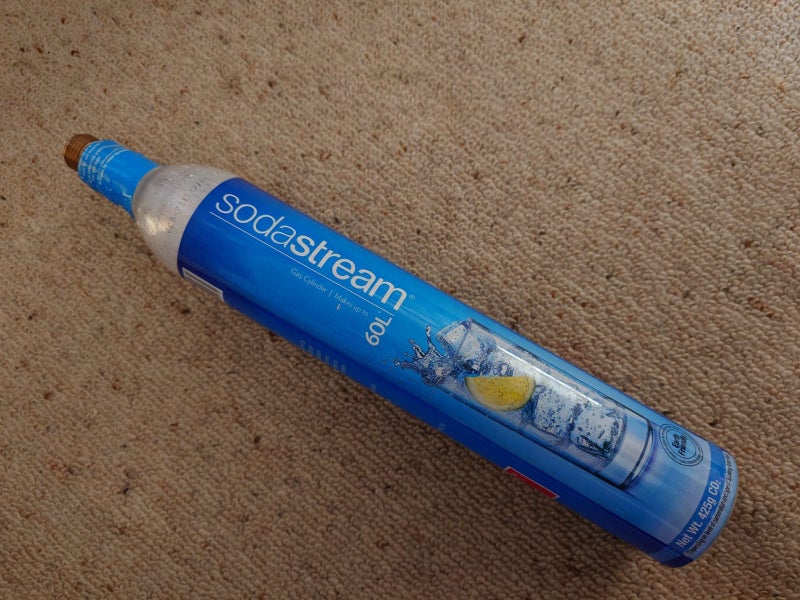 Soda Stream 60 Liter Refill bottle Carousel 1