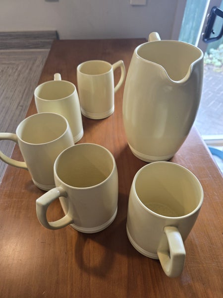 Keith Murray for Wedgwood Jug and Five Mugs Set, c.1930s