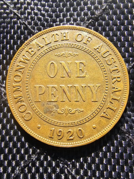 1920 AUSTRALIAN One Penny (Indian Obverse) Dot above bottom scroll Carousel 1