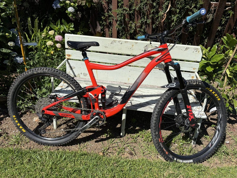 Giant Trance 2 (Large) Carousel 1