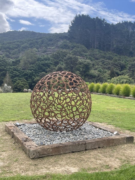 HORSESHOE BALL - STRIKING PIECE - ONE AND A HALF METRES HIGH Carousel 2