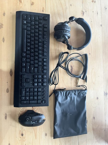 Computer accessories bundle Carousel 1