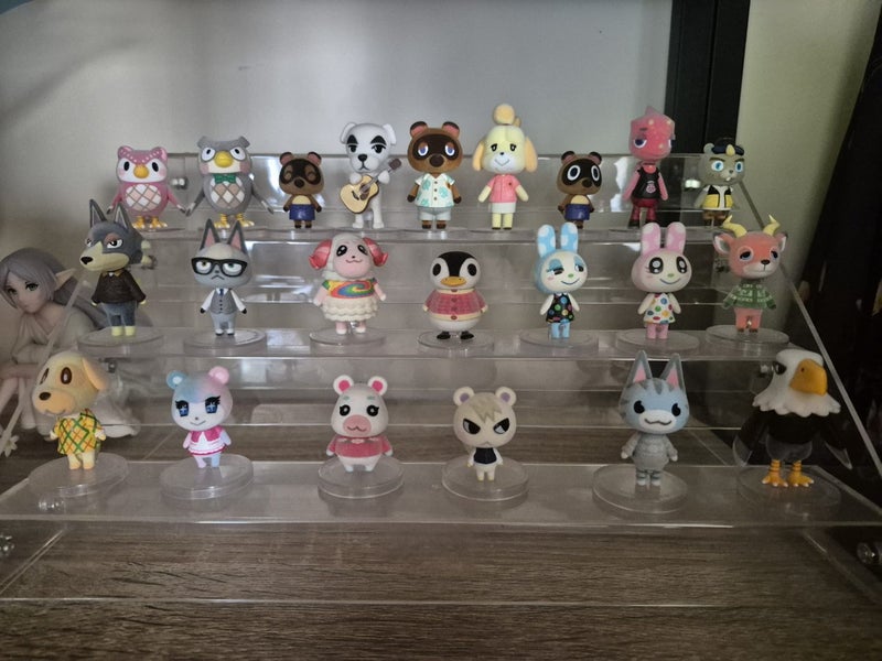 Animal Crossing Tomodachi Friends (Full Set) Carousel 1