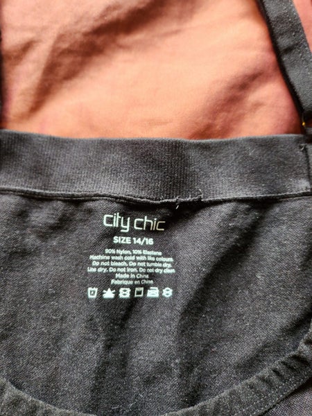 City Chic Shapewear under bra with straps 14/16 Carousel 2