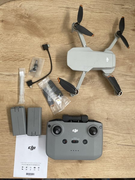 DGI mini 2 Drone Carousel 1