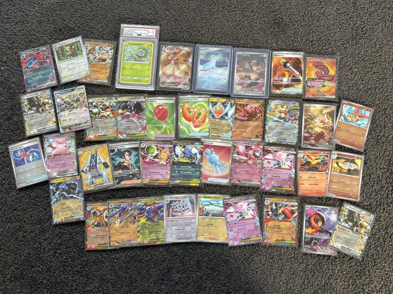 Pokemon card lot **$1 RESERVE** Carousel 1