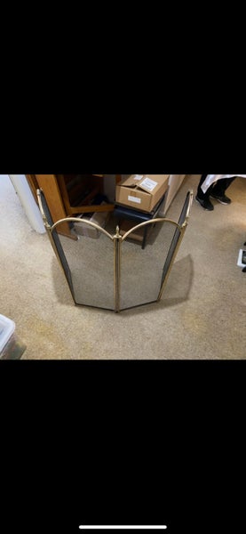 Fire place guard Carousel 1