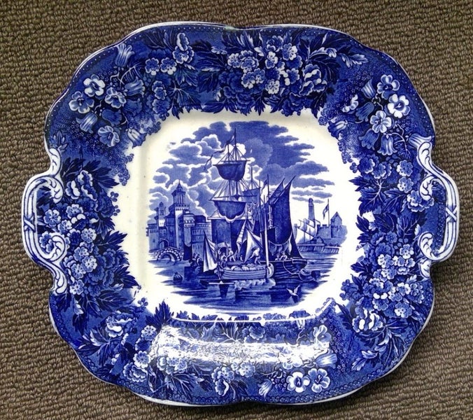 Wedgewood Ferrara plates x 2 Carousel 2